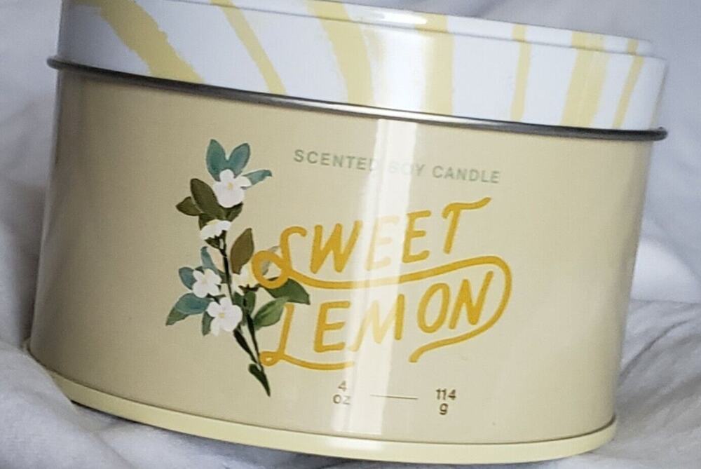 Scented Soy Candle ~ 1 Wick CANDLE ~ Sweet Lemon / Brand New With Tag NEW